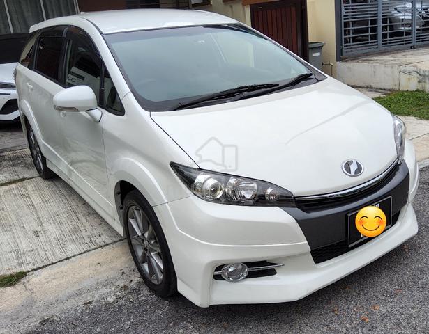 2019 Toyota WISH 2.0 Z FACELIFT (A) - 3