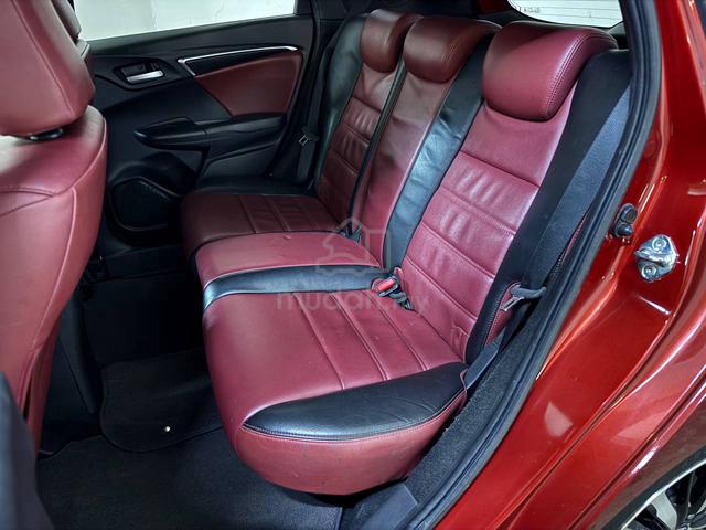 2020 Honda JAZZ V 1.5L (A) RED COLOUR LEATHER SEAT - 4