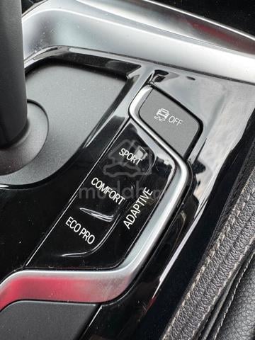 BMW 520i G30 Twin Power Turbo Keyless Entry - 2