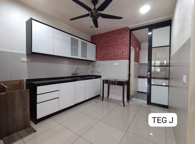 Partial Furnished Setia Alam Setia Utama 3 storey Terrace 4
