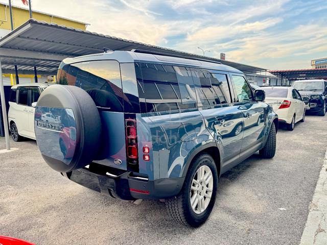 2022 Land Rover DEFENDER 2.0 110 P300 (A) 7 Seater - 3