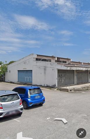 Ground floor shop factory at jalan puchong batu 8 near old klang road 1