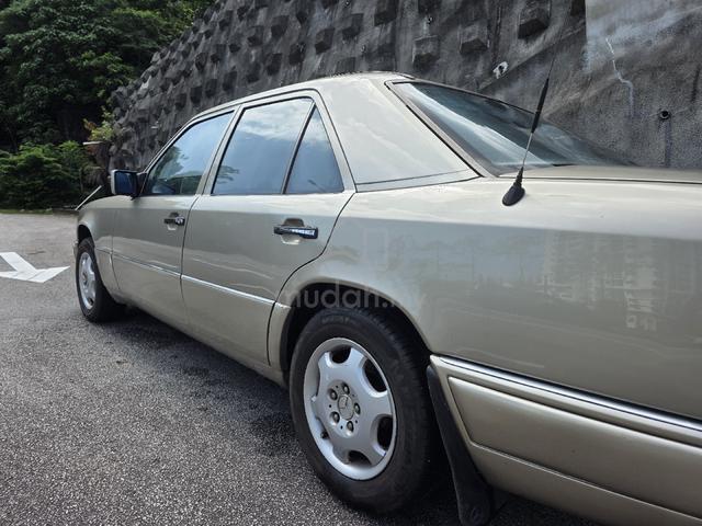 1995 Mercedes Benz E280 (CKD) 2.8 (A) - 5