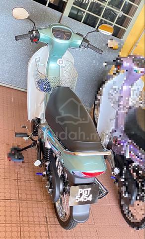 Carousel Image