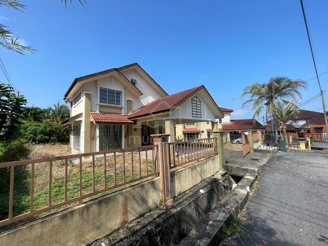 Fully reno  2 stry Banglo Tmn Tunku Sarina 1