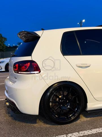 Volkswagen GOLF MK6 2.0 R (A) - 5