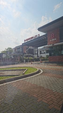 Elmina Valley 3 exclusive Corner lot 1