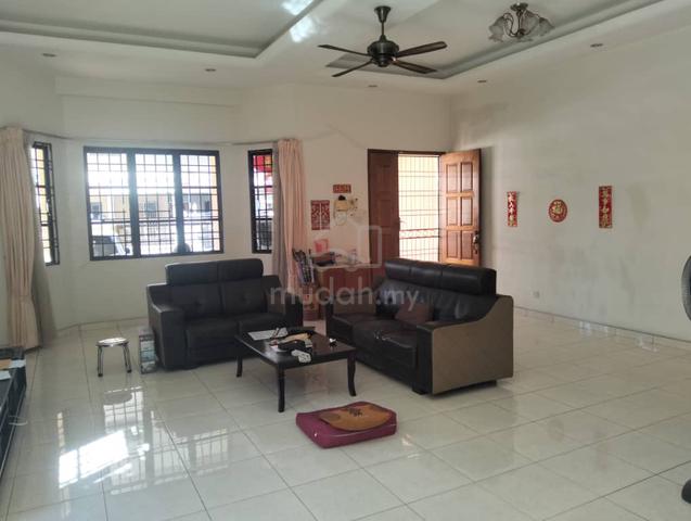 PARTIAL RENO DOUBLE SEMI-DETACHED AT raja uda 1