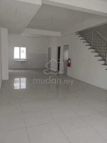 2 Storey Terrace Casa Green Cybersouth Dengkil 4