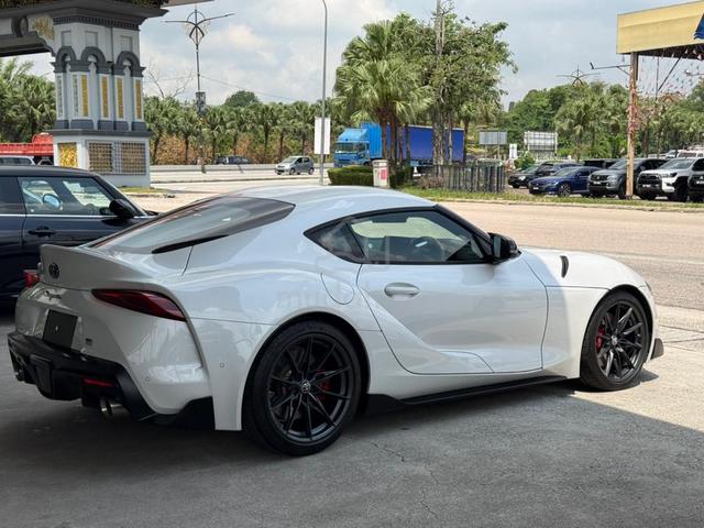 2023 Toyota SUPRA 3.0 GR AUTO JBL 18K KM 5YR WRNTY - 5