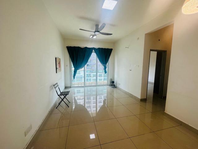 Seasons Luxury Apartments @ Amara Larkin 1