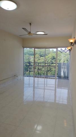 Desa Golf Condominium 1