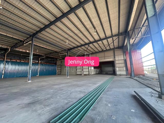 Facing Main Road Warehouse & 3 Units Office At Bg lalang For Rent 1