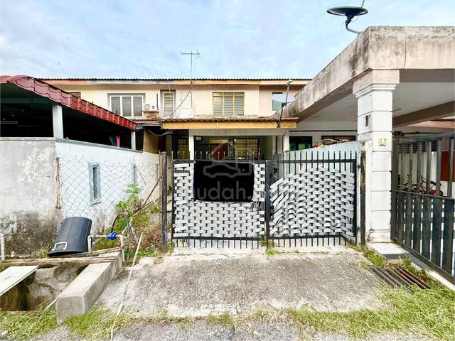 Double Storey Bandar Rinching Seksyen 2 Semenyih 1