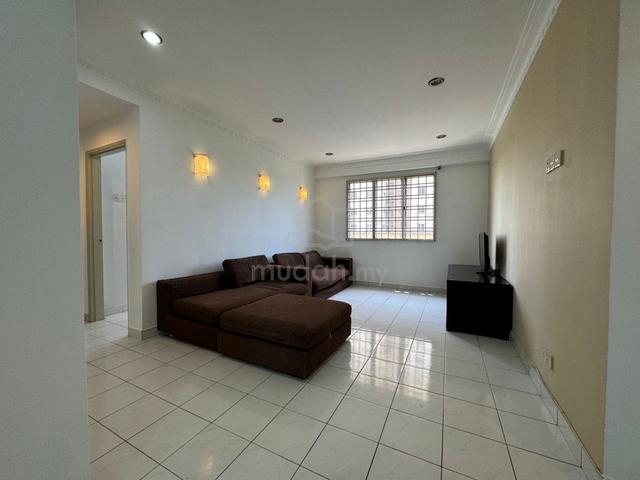 Persiaran Tanjung Apartment 1
