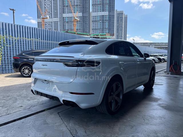 Unreg 2023 Porsche CAYENNE 3.0 COUPE Bose/PanRoof - 4