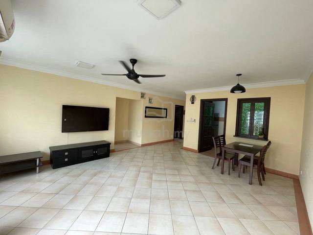 Perdana Exclusive Condo 1