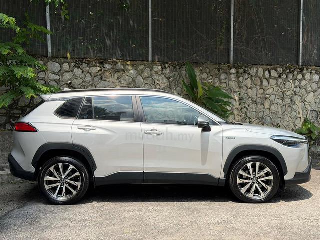 Toyota COROLLA CROSS 1.8 HYBRID /WARRANTY TIL 2027 - 3