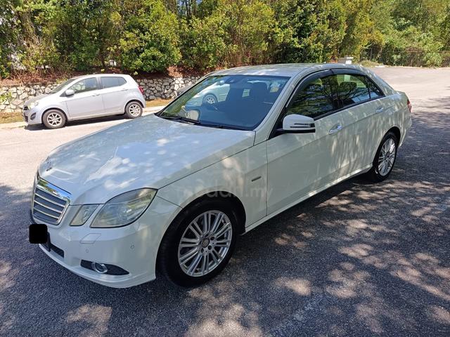 2010 Mercedes Benz E250 CGI BlueEFCY Direct Owner - 1