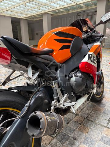 2008 Honda CBR1000RR Fireblade For Sale - photo 2 of 9