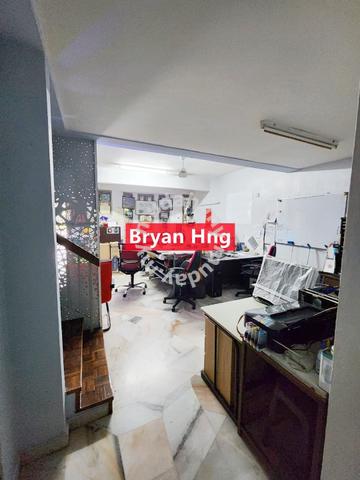 2.5 Storey Terrace At Lintang Paya Terubong Renovated 1