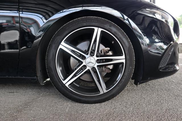 2022 Mercedes Benz A200 Sedan PROGRESSIVE Line 1.3 - 5