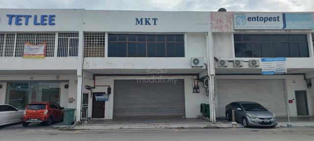 Diamond Valley Light Industrial Park Factory for RENT 1