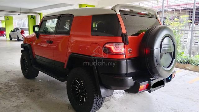 2013/20 Toyota FJ Cruiser 4.0 Rugged 4x4 SUV Auto - 4