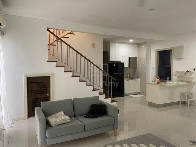 HEVEA KEMENSAH DUPLEX TOWNHOUSE For RENT 1