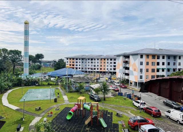 Flat Sri Lanang (Desa Tebrau) 1