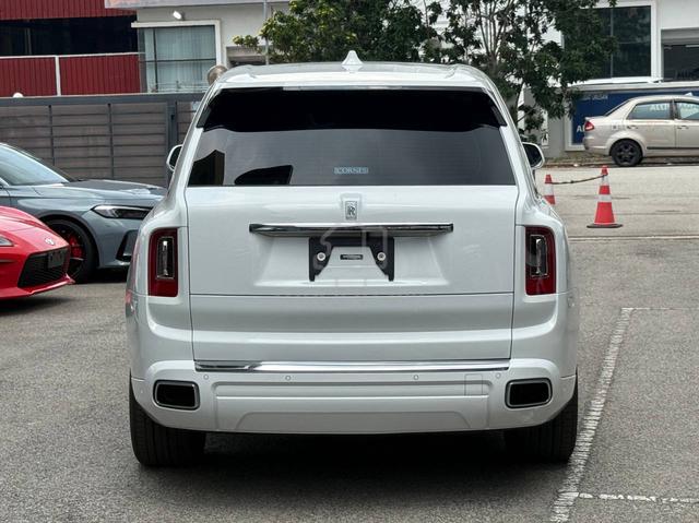 2023 Rolls Royce CULLINAN AWD 6.75 V12 (A)4 SEATER - 3