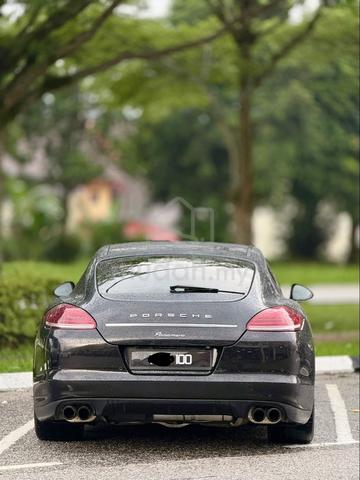 2010 Porsche PANAMERA 3.6 4 970 (A) - 5
