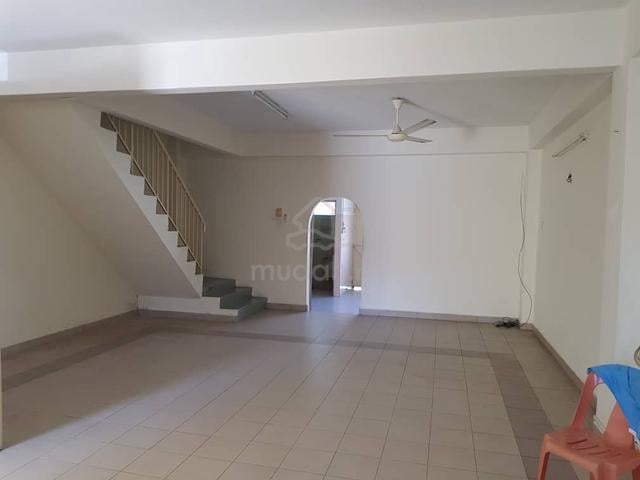 JALAN GOH GUAN HO , 2/terrace for rent -- good condition 1