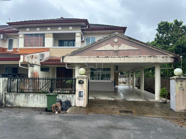 Double Storey Corner Terrace House at Moyan, next to Emart Moyan. 1
