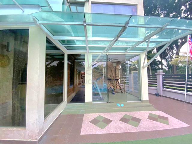CORNER LOT 2.5 Storey Terrace Jalan Putra Bistari Putra Subang Jaya 3