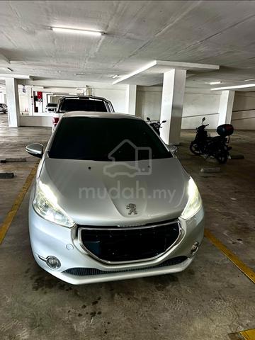 2015 Peugeot 208 1.6 VTI ALLURE (A) - 1
