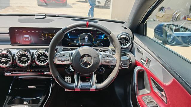 2022 Mercedes Benz A35 2.0 AMG UNREGISTERED Japan - 4
