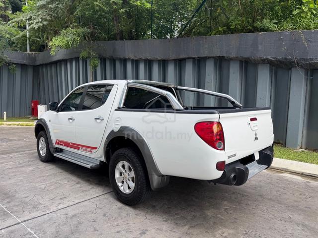 2011 Mitsubishi TRITON 2.5 4x4 Auto - 4