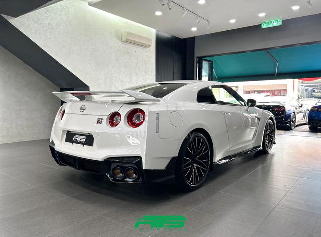 2024 Nissan GT-R 3.8 LOW Miles 900KM only - 3