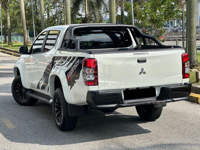 2023 Mitsubishi TRITON 2.4 VGT (A) FULL SERVICE - 2
