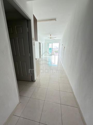 Damai Vista Apartment 1