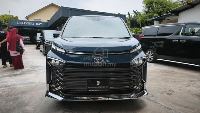 (GRADE 5A) Toyota VOXY 2.0 S-Z (7 SEATER) 2022 - 4