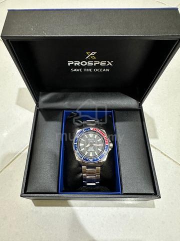 Seiko Prospex Samurai Diver PADI - Watches & Fashion Accessories for ...