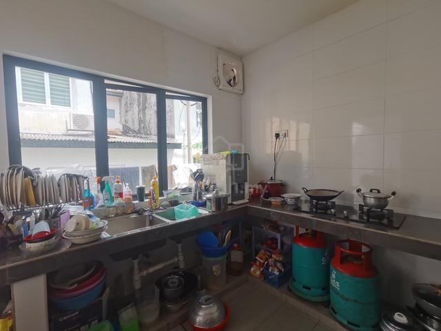 2 Storey Terrace @ Zone J Bandar Baru Sri Petaling 4