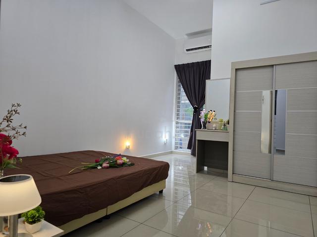 Include Electric Water A/C Master Room W Private Toilet Botanic Penaga 1