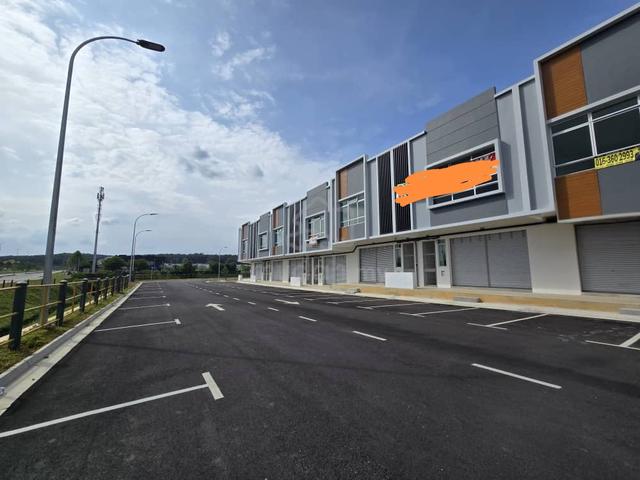Bandar Putra Kulai Mahkota 2 @ Jalan Puyuh Brand New Shop Lot For Rent 1