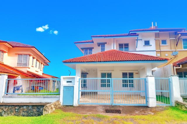 Nego, Gated Guarded New 2 Sty Semi-D House 40x75, Taman Kajang Prima 1