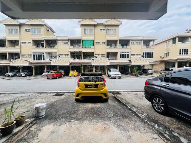 REFURBISH ❗Duplex Townhouse Sri Mahligai, Seksyen 9 Shah Alam 1