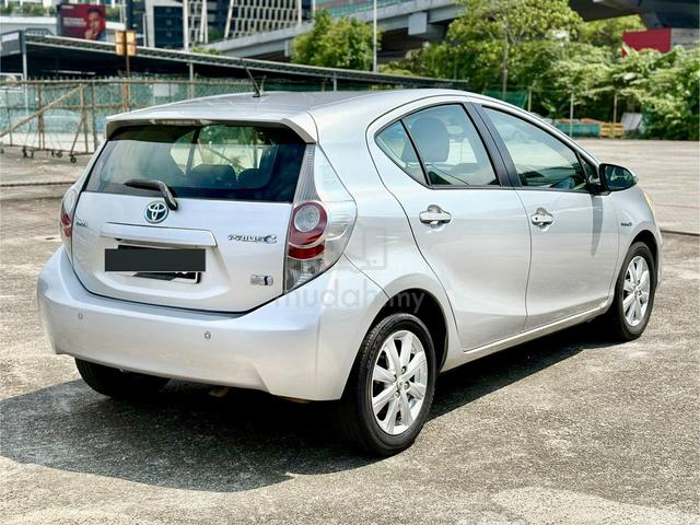 2013 Toyota PRIUS C 1.5 (HYBRID) (A) LOW MILLEAGE - 4