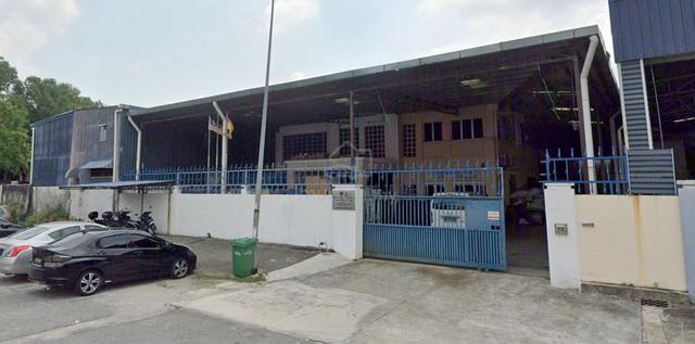 2 Storey Corner Bangalow Factory Bukit Angkat For sale 1